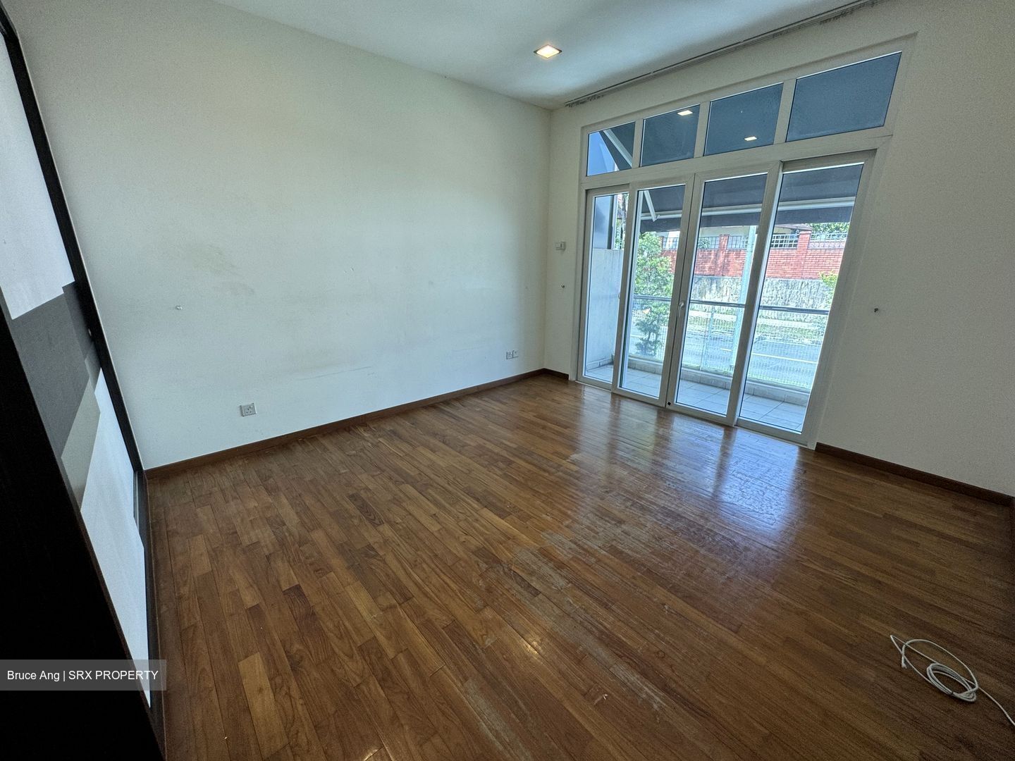 Seletar Hills Estate (D28), Terrace #535998061